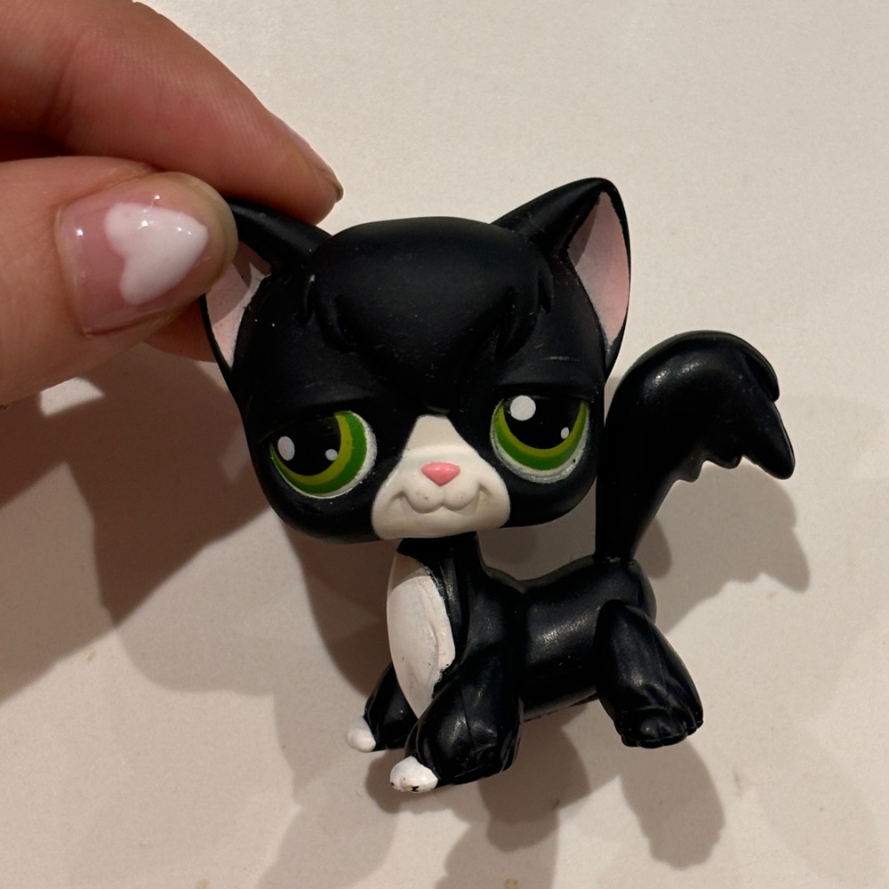 LPS littlest pet shop angora long hair cat black and white